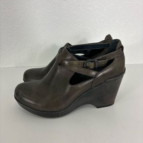 Dansko Grey Leather Franka Wedge Cut Out Buckle Side Booties - Picture 2 of 7